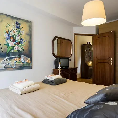 아파트 Apartamento Cerqueira *